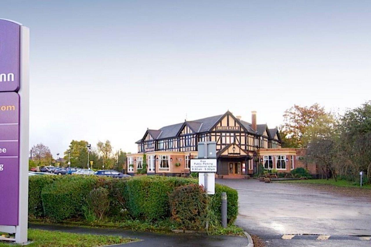 Premier Inn Manchester Airport Ringway Экстерьер фото