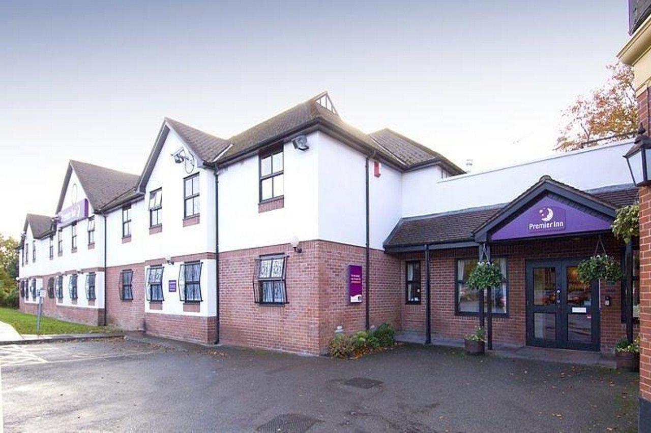 Premier Inn Manchester Airport Ringway Экстерьер фото
